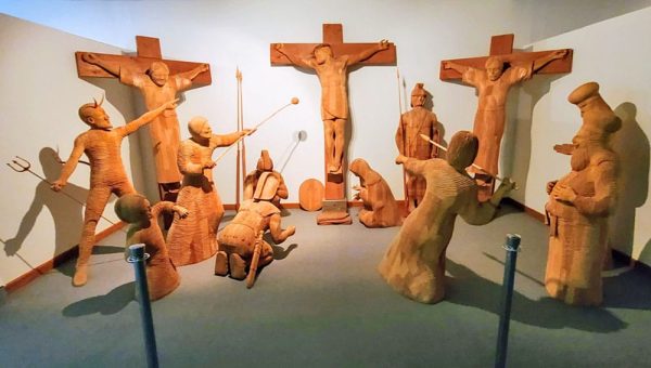 BibleWalk's Museum of Woodcarving